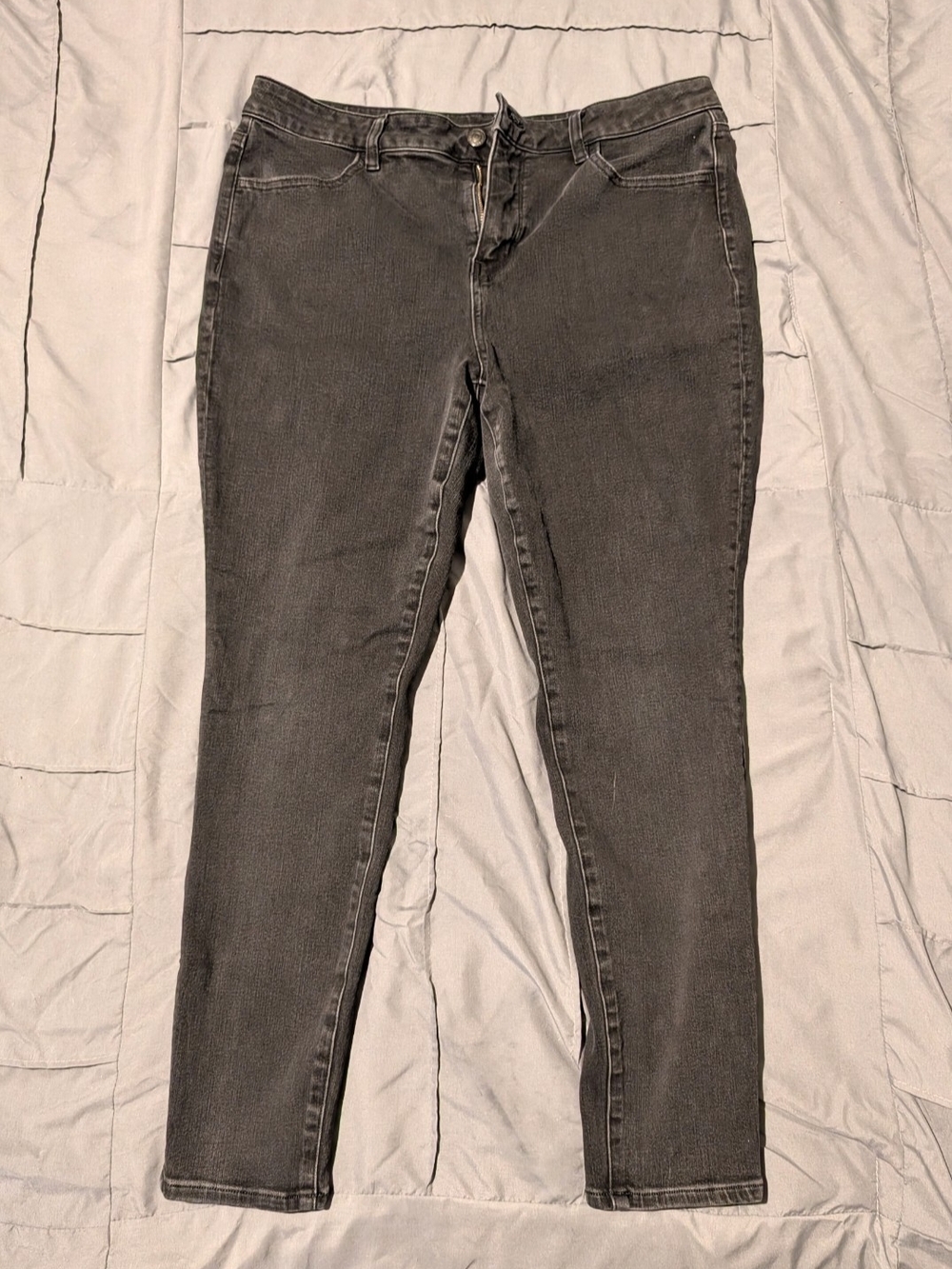 American Eagle Outfitters Charcoal Dream Stretch Skinny Jeans Size 16